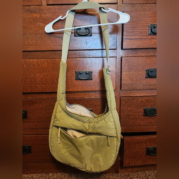 Athleta POWER OF SHE Olive Green Shoulder Bag - Picture 1 of 2